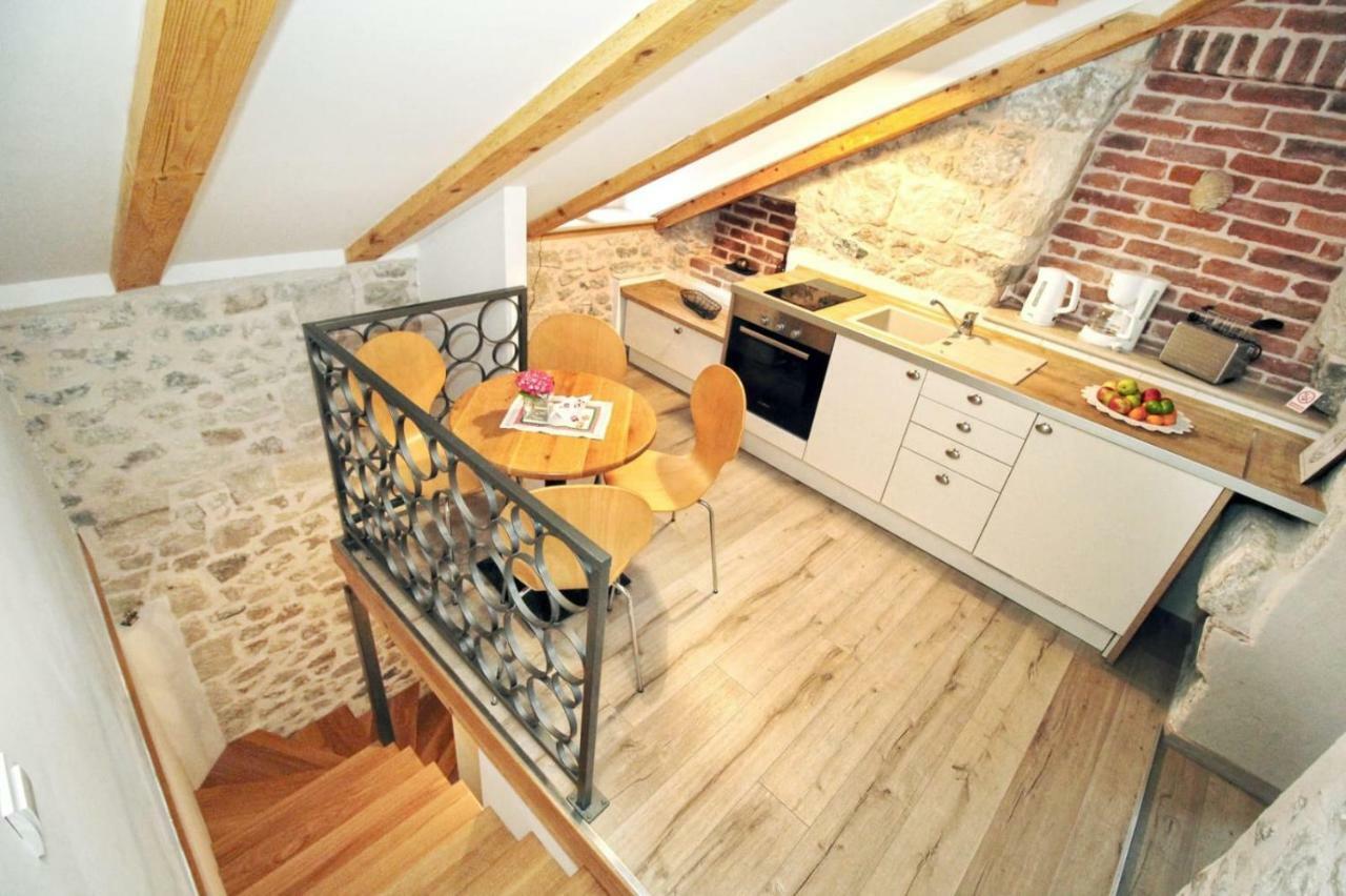 Apartment Seafront 2 *