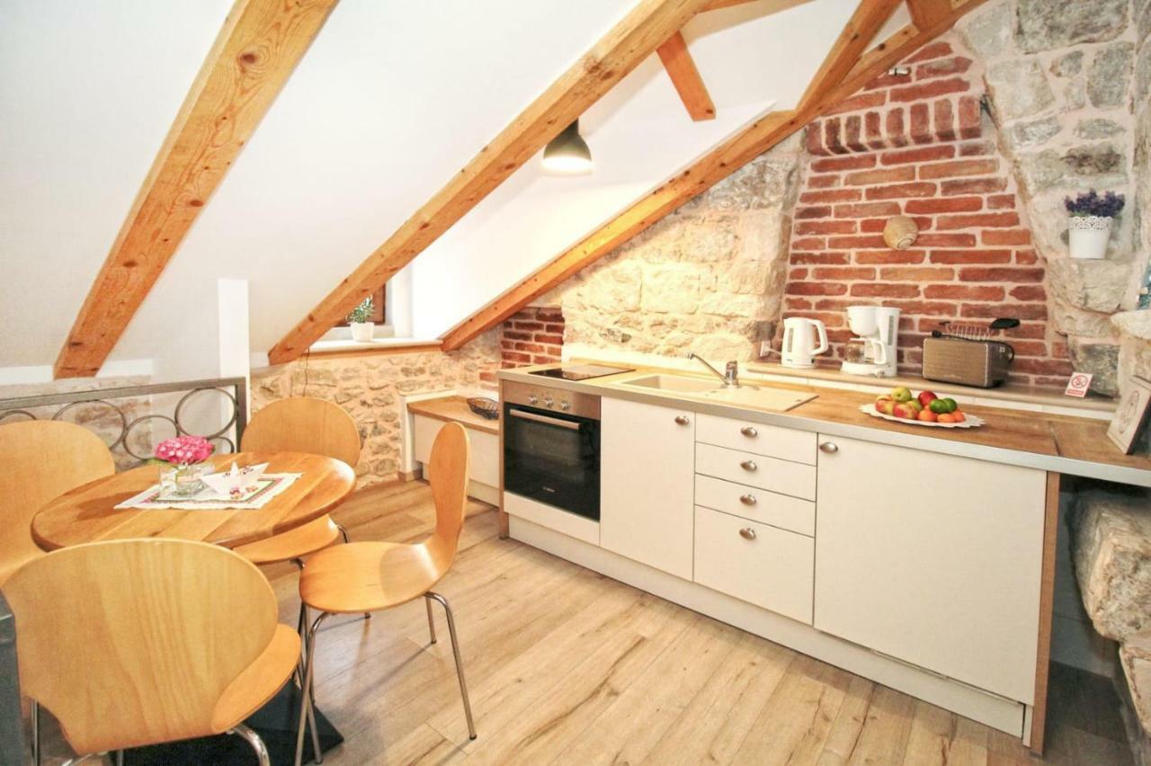 Seafront 2 Apartment *